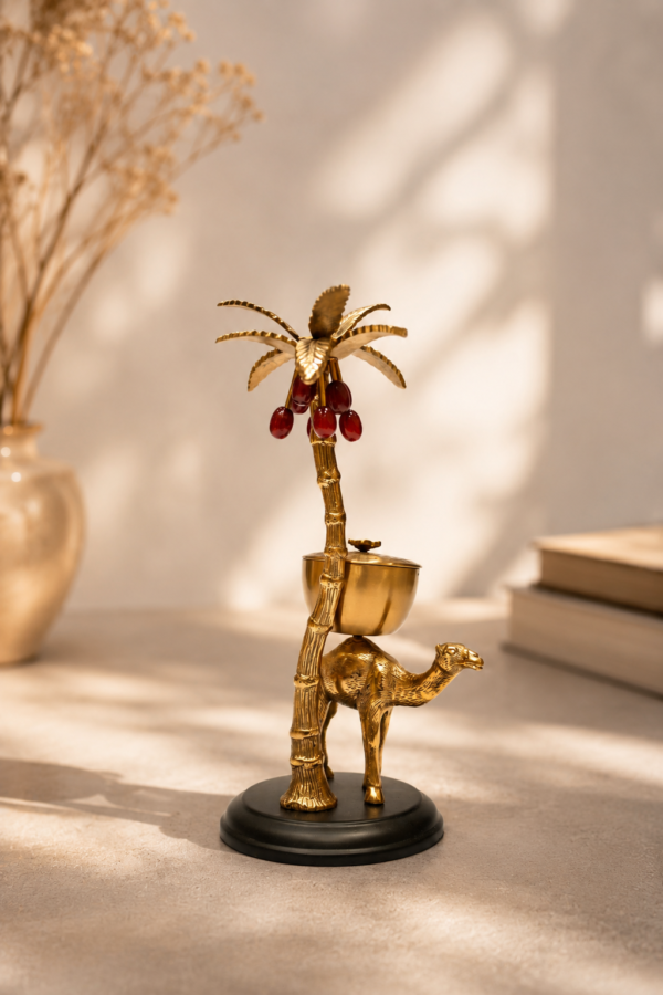 Classic Maru Metal Camel