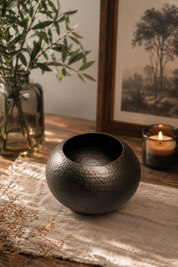 Grand Hariyal Brass Planter